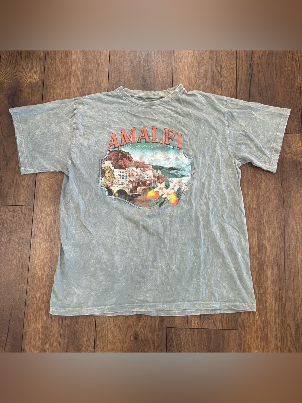 Rebel Sky Amalfi Coast T-shirt, Size Large